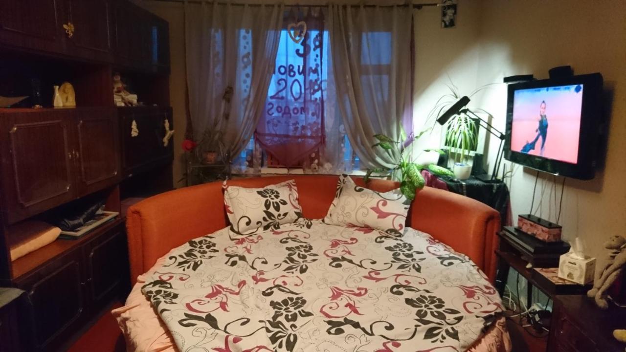 Apartment On Raisy Okipnoi 5 基輔 外观 照片